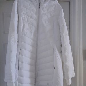 Woman's Spyder Jacket Size M New with tags